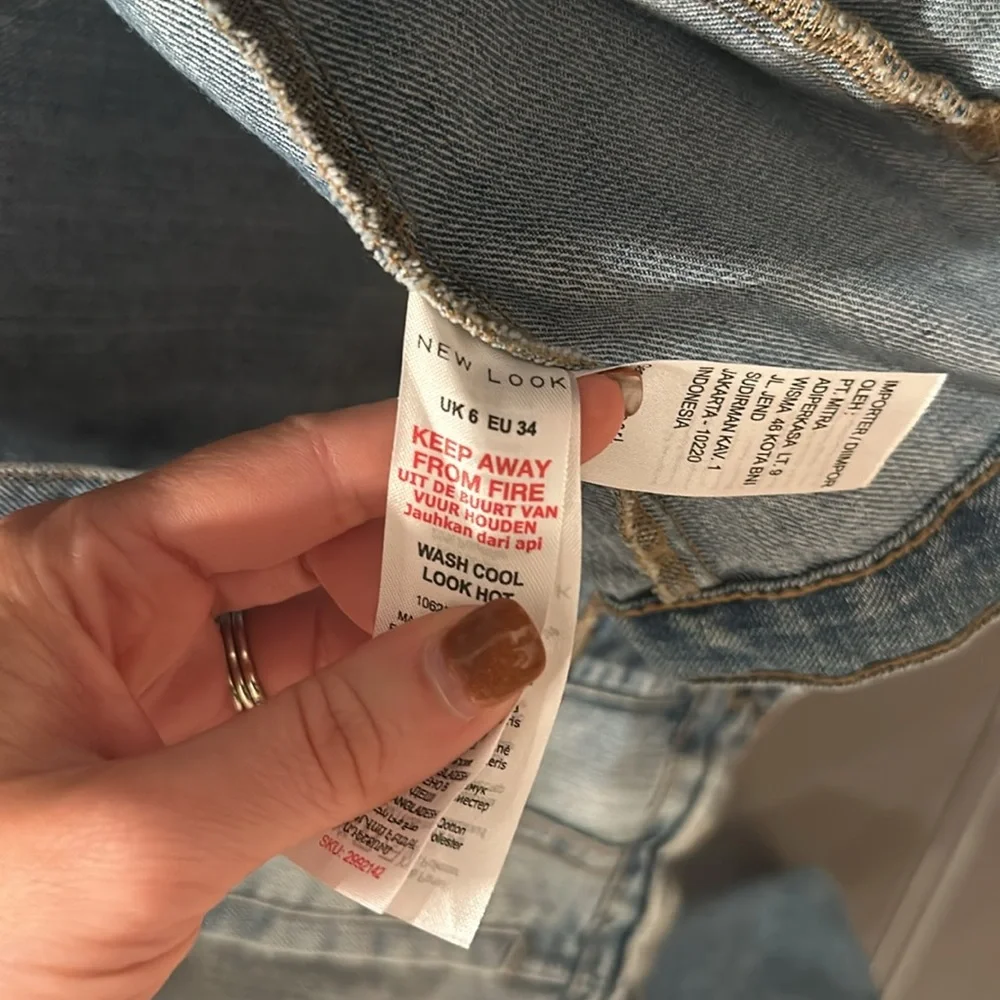 Jean Jacket - Picture 3 of 4